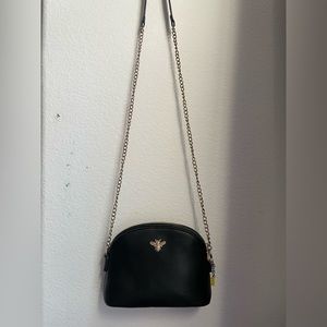 black crossbody bag